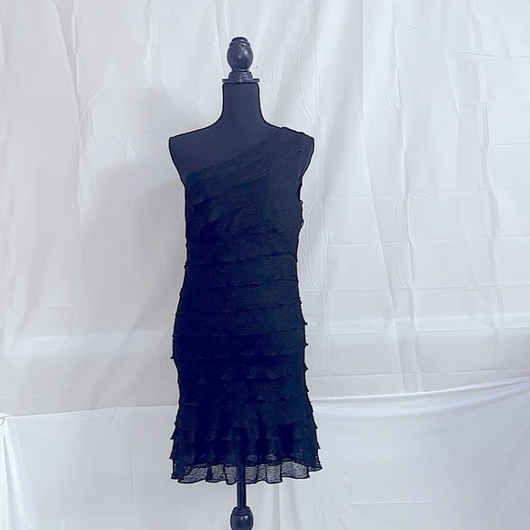 Studio M One Shoulder Dress Size L - Picture 2 of 4